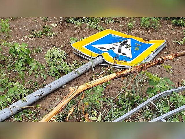 Сотрудники полиции разыскали съехавшего с трассы водителя в Забайкалье