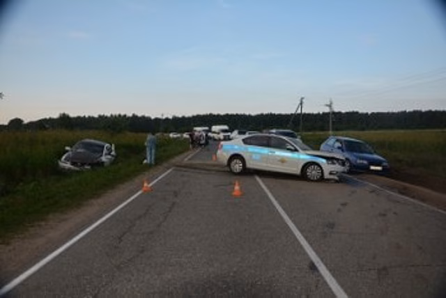 Полицейский устроил ДТП на встречке, преследуя нарушителя