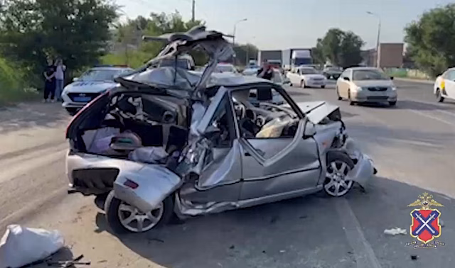 Волгоградцы обсуждают видео жуткого ДТП на Второй Продольной магистрали