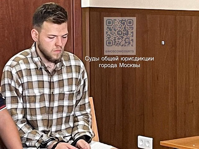 Суд арестовал водителя после смертельного наезда на женщину с ребенком в Перове