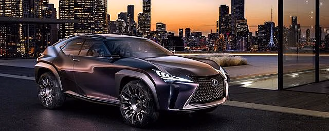 В Японии поступил в продажу новый электрокроссовер Lexus UX300e