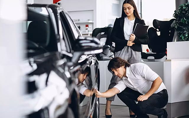 Покупатели стали все чаще критиковать работу автодилеров