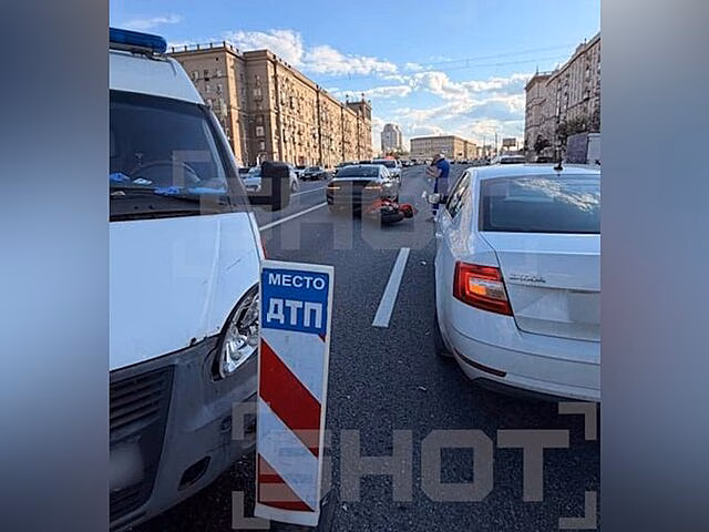 Экс-игрок сборной РФ по футболу Федор Кудряшов попал в ДТП в Москве