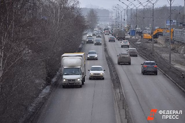 После жалоб тюменцев на Обходе закроют левые повороты
