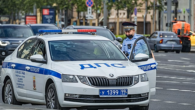 На трассе в Подмосковье задержали иностранцев с 2 кг наркотиков
