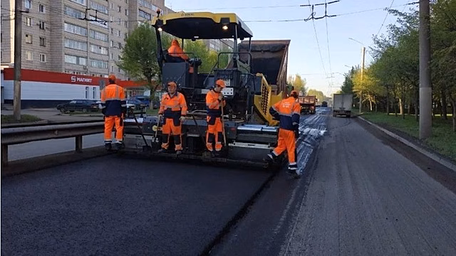 В Кирове приступили к ремонту еще 3 улиц