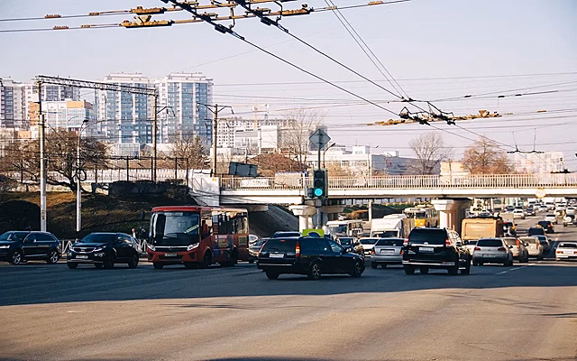 Подрядчик будет устранять недоделки на трех участках дорог в Рязани