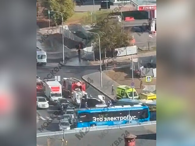 ДТП с участием скорой произошло на Пятницком шоссе
