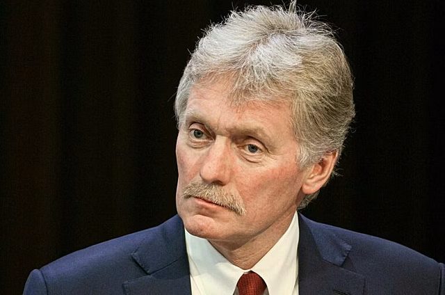 Песков назвал страшным убийством гибель генерала Сарварова