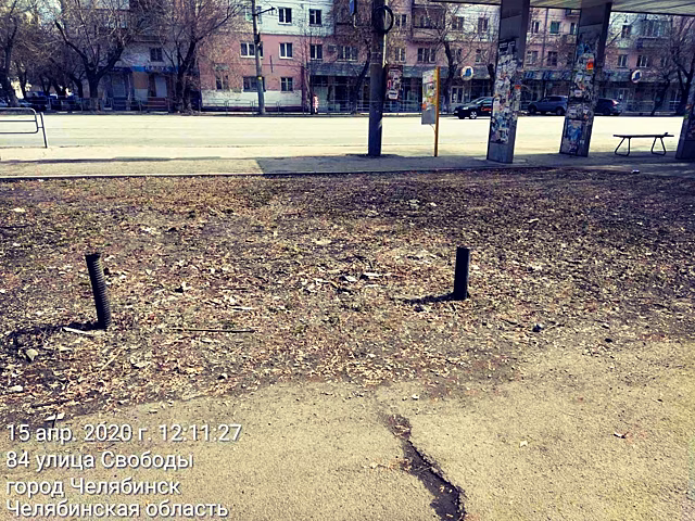 В Челябинске начали убирать ненужные ограждения