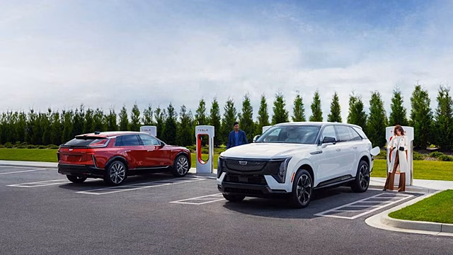 Cadillac Vistiq переходит на разъем Tesla NACS к 2027 году