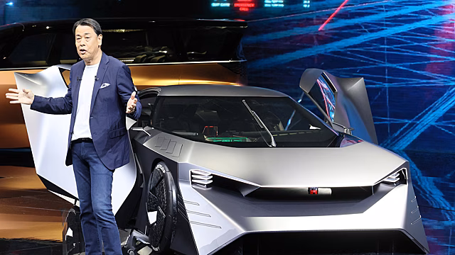 Nissan уволит гендиректора и возобновит переговоры с Honda