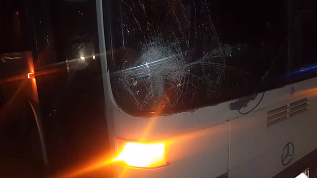 В Саратове автобус №90 сбил мужчину