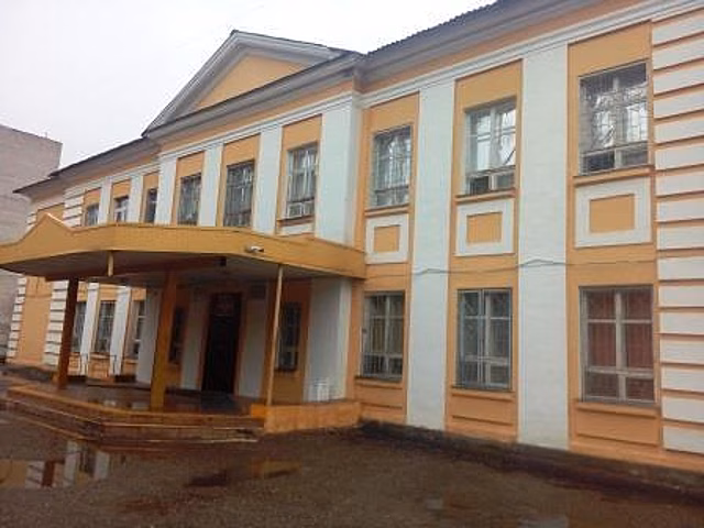 Подрядчик из Волгограда приступит к ремонту школы в Красноармейском районе, которой уже 70 лет