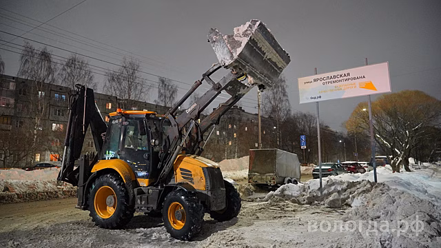 Более 50 тысяч кубометров снега вывезли с улиц Вологды за 10 дней