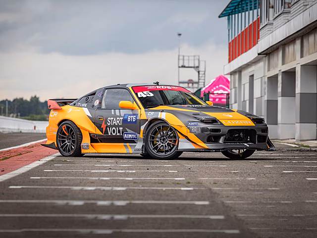 Почти тысяча лошадиных сил и холодильник: тюнинг Nissan 200SX для RDS GP