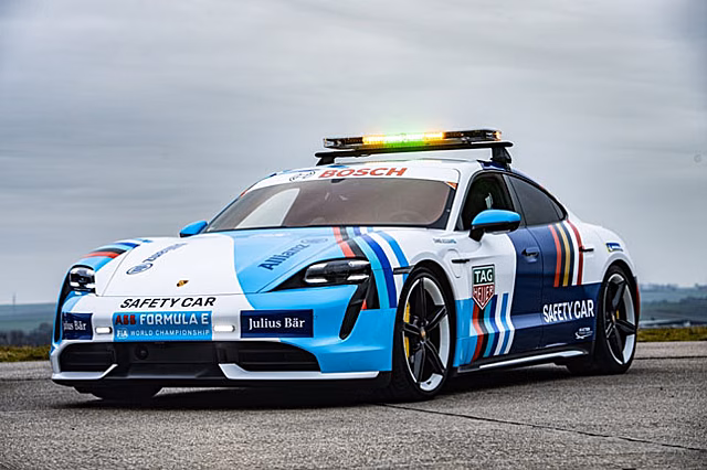 Porsche Taycan – новый автомобиль безопасности Формулы Е