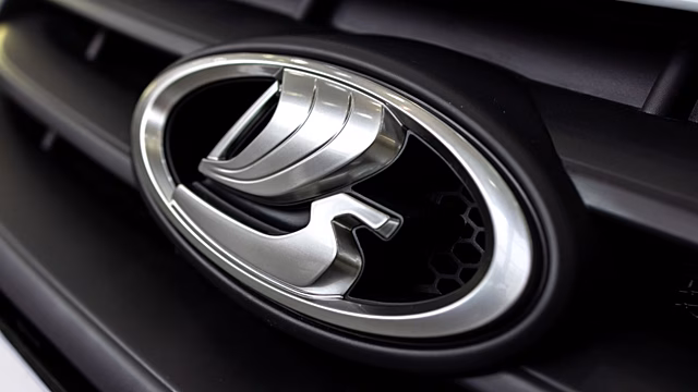 АвтоВАЗ выпускает некомплектные модели LADA Vesta NG