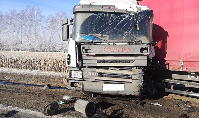 Семья из Волгограда попала в страшное ДТП в Тамбовской области