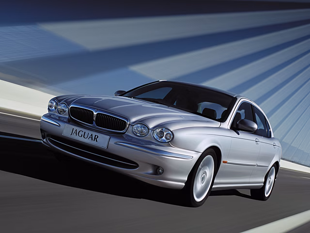 Дитя лорда и его прислуги: как появился Jaguar X-Type и почему он провалился