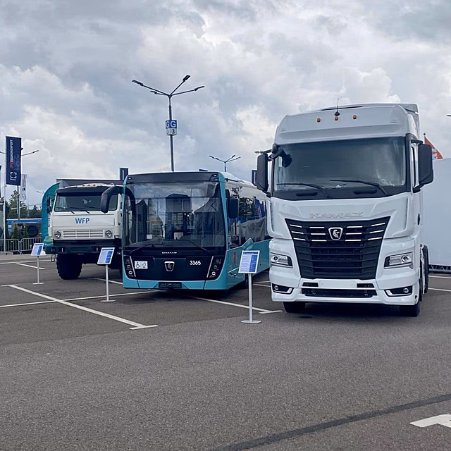 КАМАЗ показывает автотехнику на форуме «Россия–Африка»