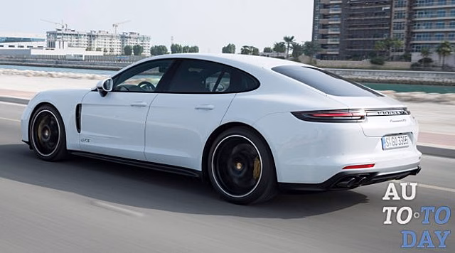 Porsche работает над новыми вариантами Panamera