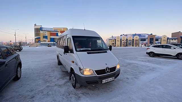 Автобусы возобновили движение по маршруту Салехард – Лабытнанги
