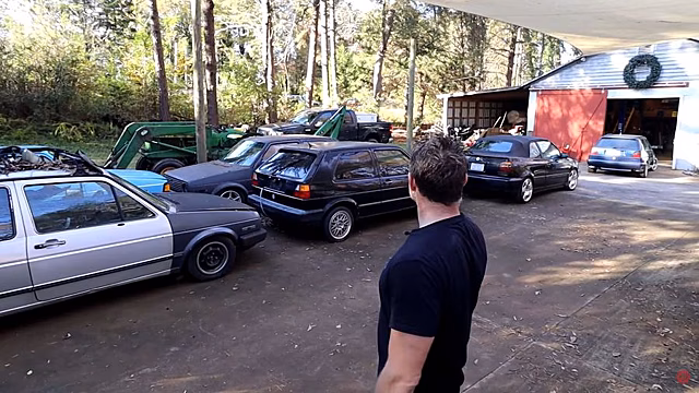 Два брата собрали уникальную коллекцию из семнадцати Volkswagen Golf