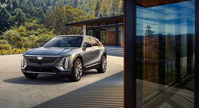Электрокроссовер Cadillac Lyriq 2023 года доступен для бронирования 18 сентября