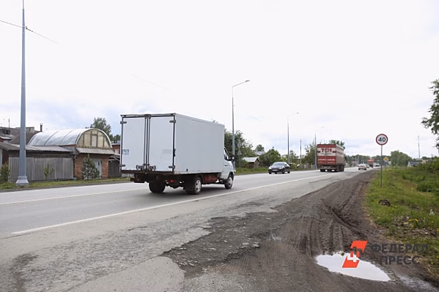 Администрацию тюменского села осудили за выбоины и заставили сделать дорогу
