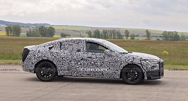 Ford тестирует новый кросс-седан на замену Mondeo