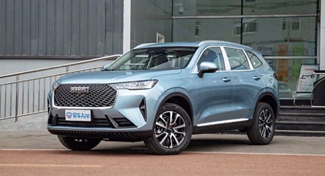 Haval H6 нового поколения опередил по продажам Honda CR-V и Toyota RAV4
