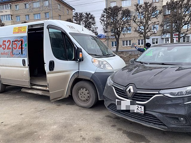 Два ребенка пострадали в ДТП в Чебоксарах