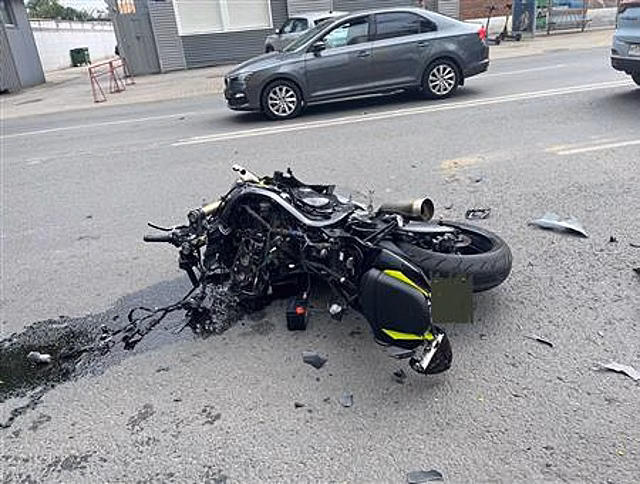 Водитель Kia сбил мотоциклиста в Самаре