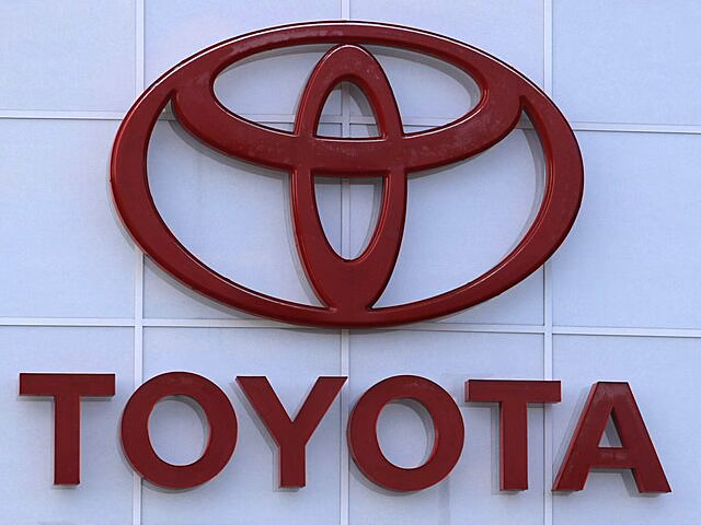 В Японии приостановлена работа 12 заводов Toyota из-за системного сбоя – СМИ