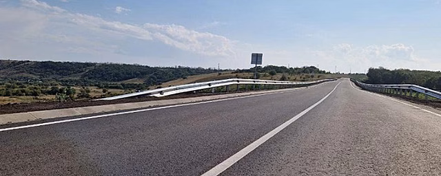 В ЛНР завершаются работы на трассе от Луганска до станицы Луганская