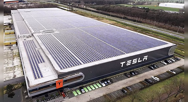 Tesla и Volvo останавливают заводы в Европе из-за нападения на суда в Красном море