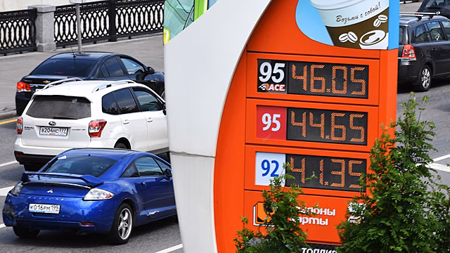 Когда это кончится: почему бензин резко подорожал