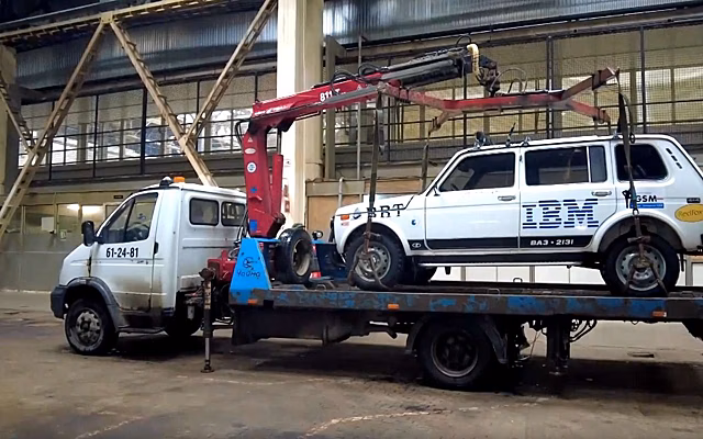 АвтоВАЗ отреставрировал "Ниву", поставившую мировой рекорд