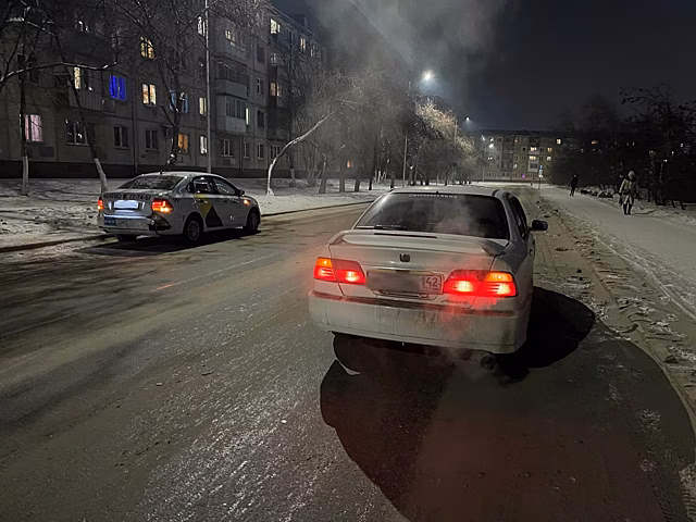 ДТП с участием такси произошло в Кемерове