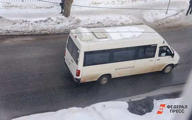 Тюменцы пожаловались на переполненные маршрутки: «Наведите порядок»