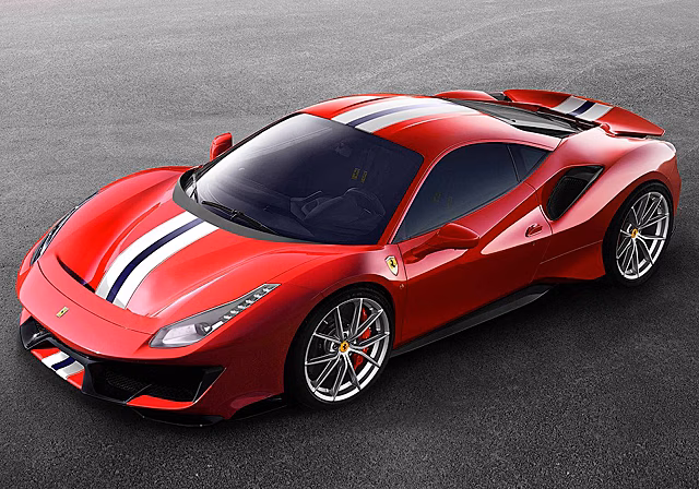Представлен самый мощный суперкар Ferrari с мотором V8