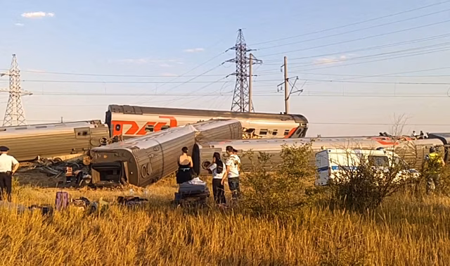 Полицейские прокомментировали ДТП с поездом в Волгоградской области