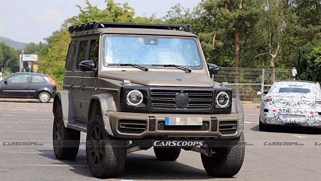 Появились фотографии нового Mercedes-Benz G-Class