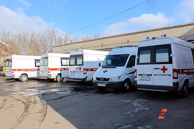 «А теперь совсем жесть будет». Свердловский минздрав отдает скорую помощь тверской бизнес-леди?
