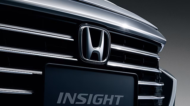 Honda отозвала почти 300 тысяч автомобилей из-за проблемы с электронным ассистентом