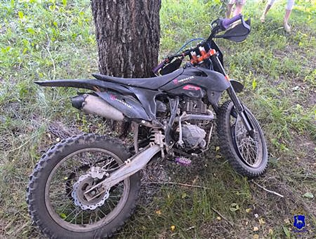В Красноярском районе 14-летняя мотоциклистка без прав попала в ДТП