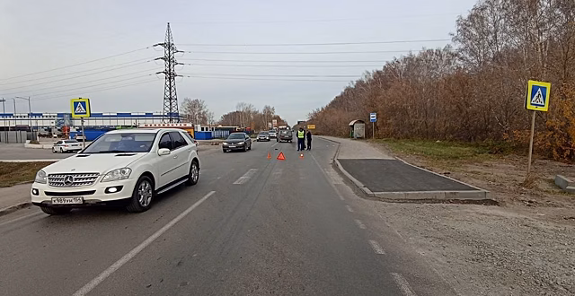 В Новосибирске женщина-пешеход погибла под колесами «Нивы»
