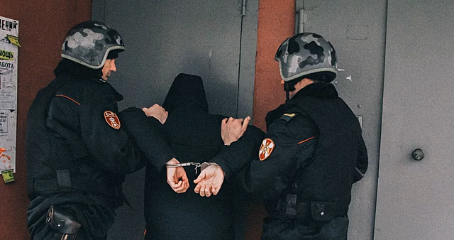 В Пензе водитель иномарки избил мужчину из-за замечания