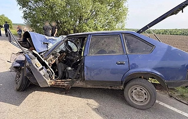 Под Орлом в ДТП погибли три человека
